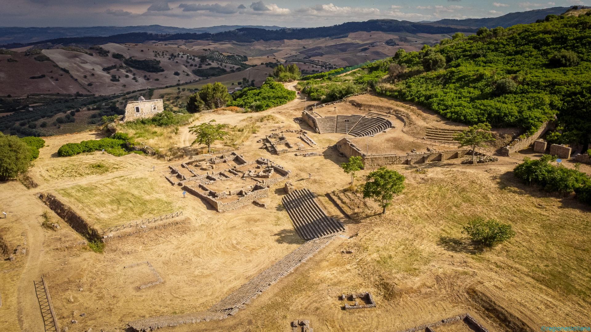 Parco di Morgantina in musica Torna il quinto “Barbablù fest”