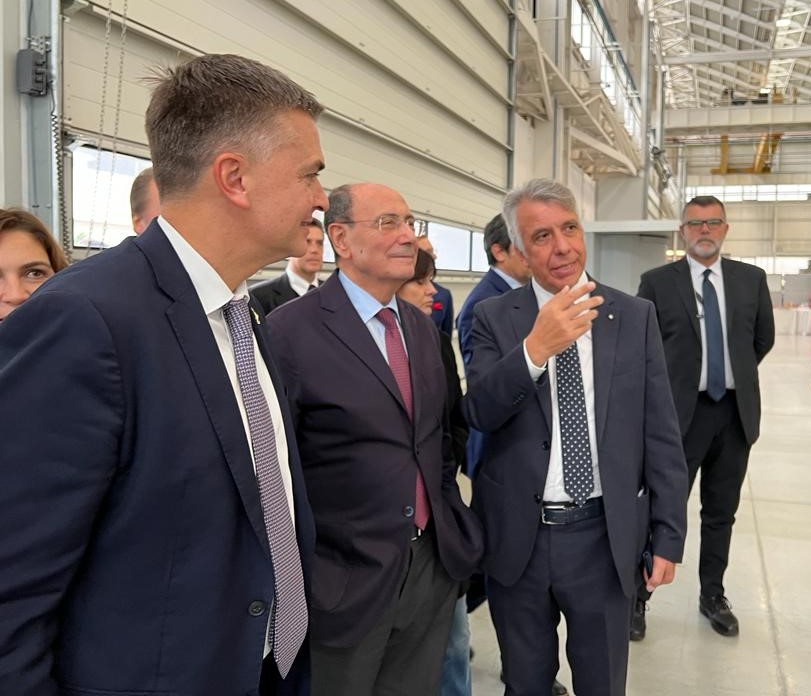 Industria, Schifani visita Omer di Carini: “Collaborazione tra imprese e istituzioni chiave per lo sviluppo”