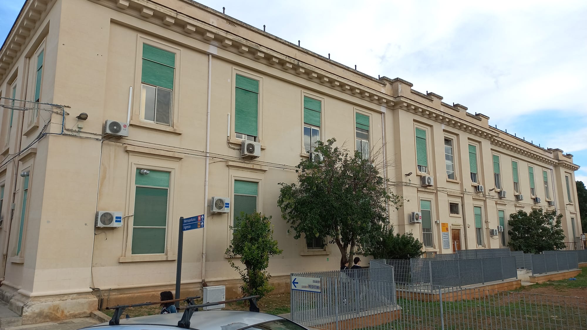 Furto cavi elettrici al Policlinico di Palermo, black out ad Anatomia patologica