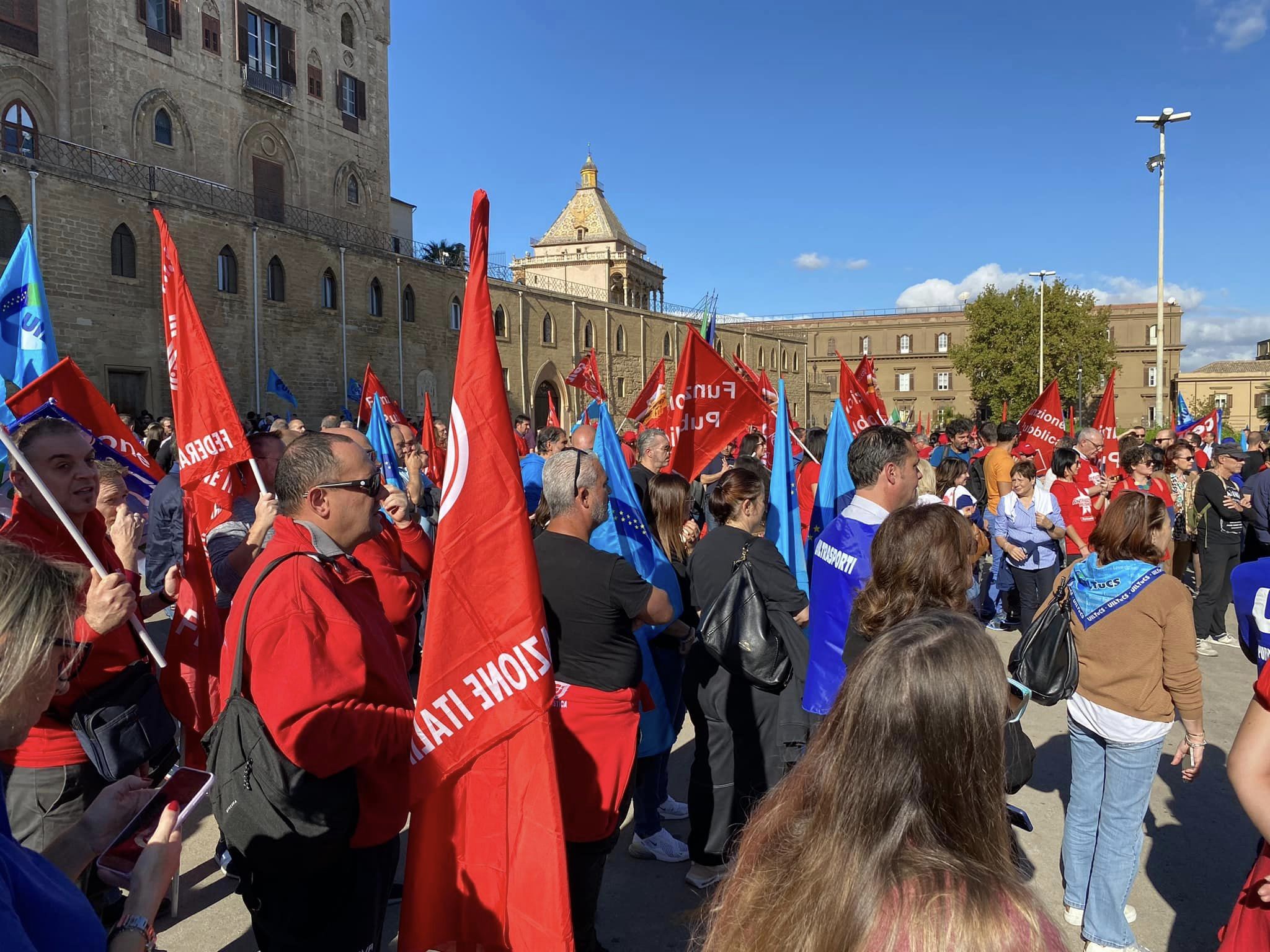 Sciopero generale, la Sicilia si ferma: “Isola bistrattata, Governo regionale complice”