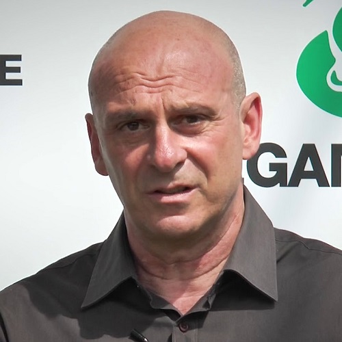 “Tentativo grottesco che sta lasciando nel limbo le imprese dell’indotto”