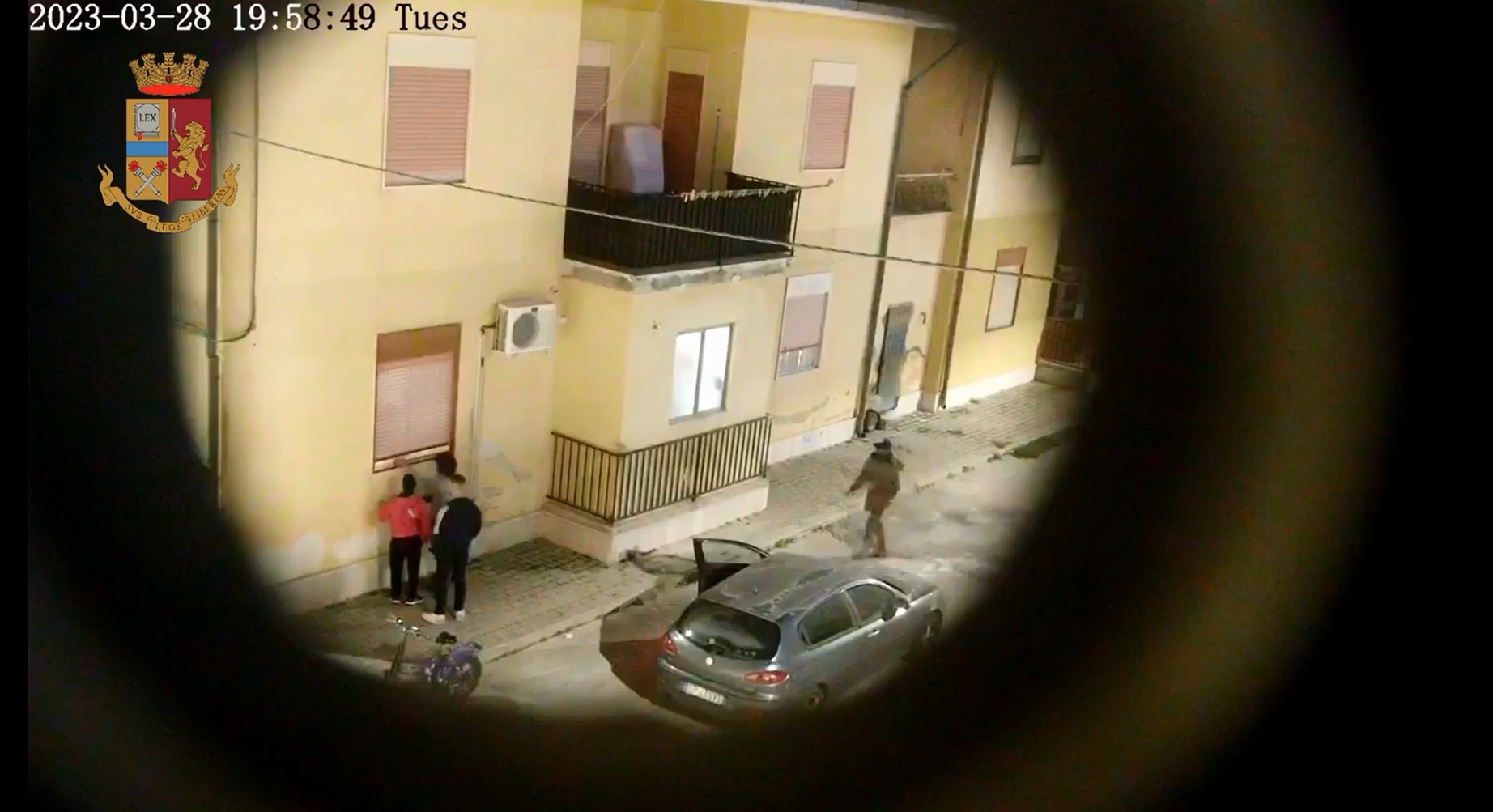 VIDEO | Spaccio di droga “in famiglia” nel Siracusano, il boss era donna: 7 arresti