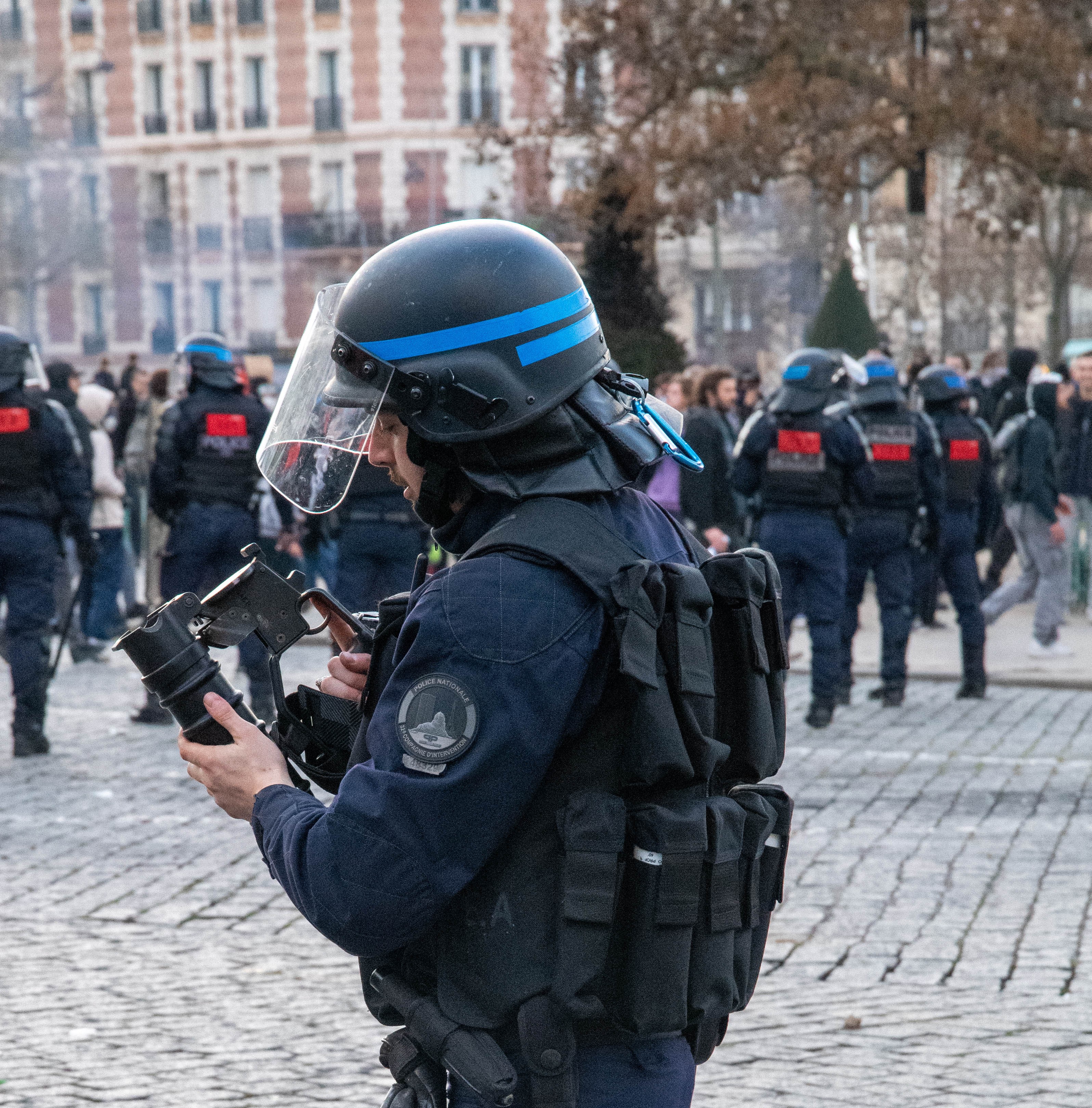 Orrore in Francia, madre e 4 figli trovati morti in casa: arrestato il padre