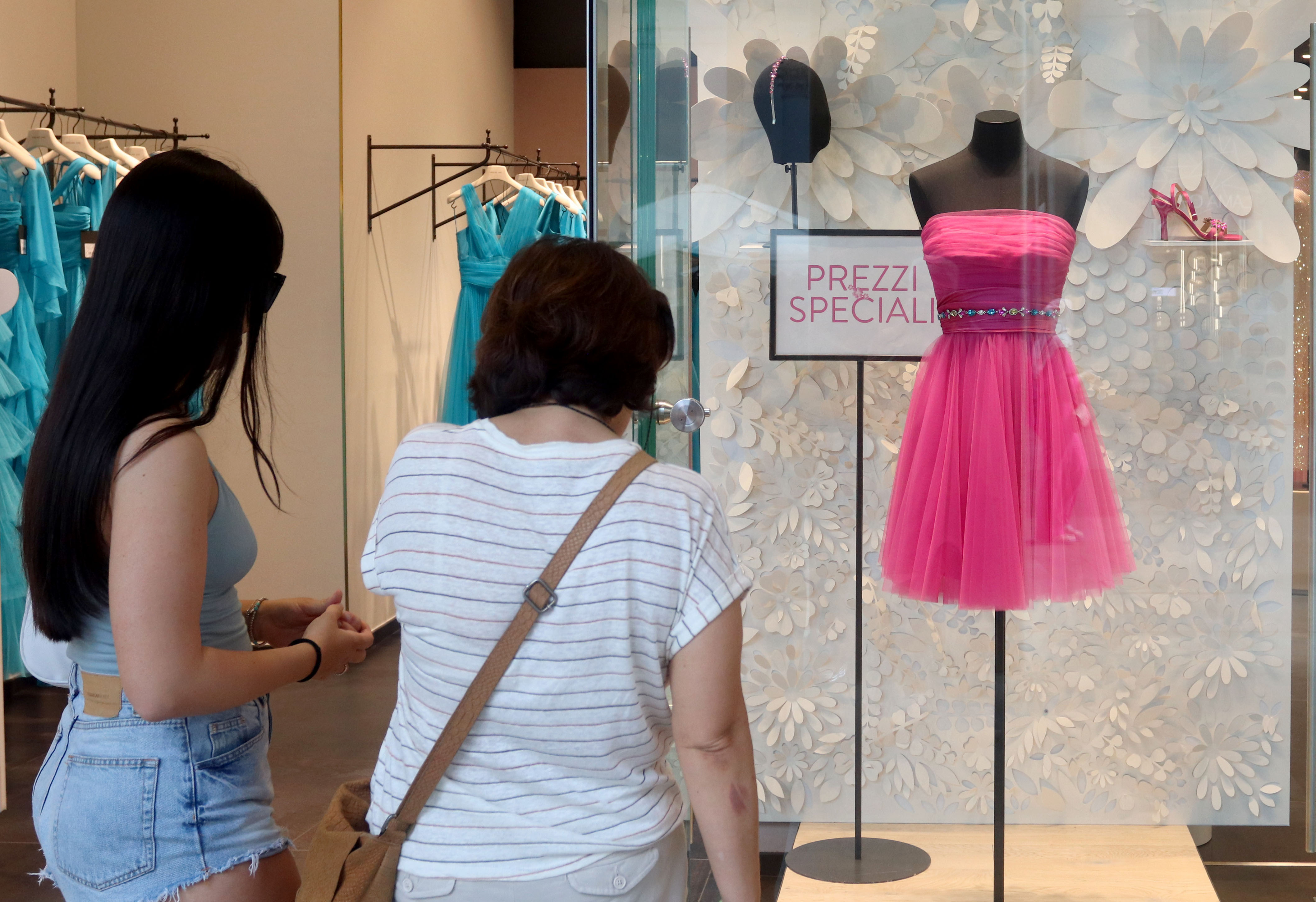 Single Day amaro, +86% costi per chi vive solo rispetto a famiglie