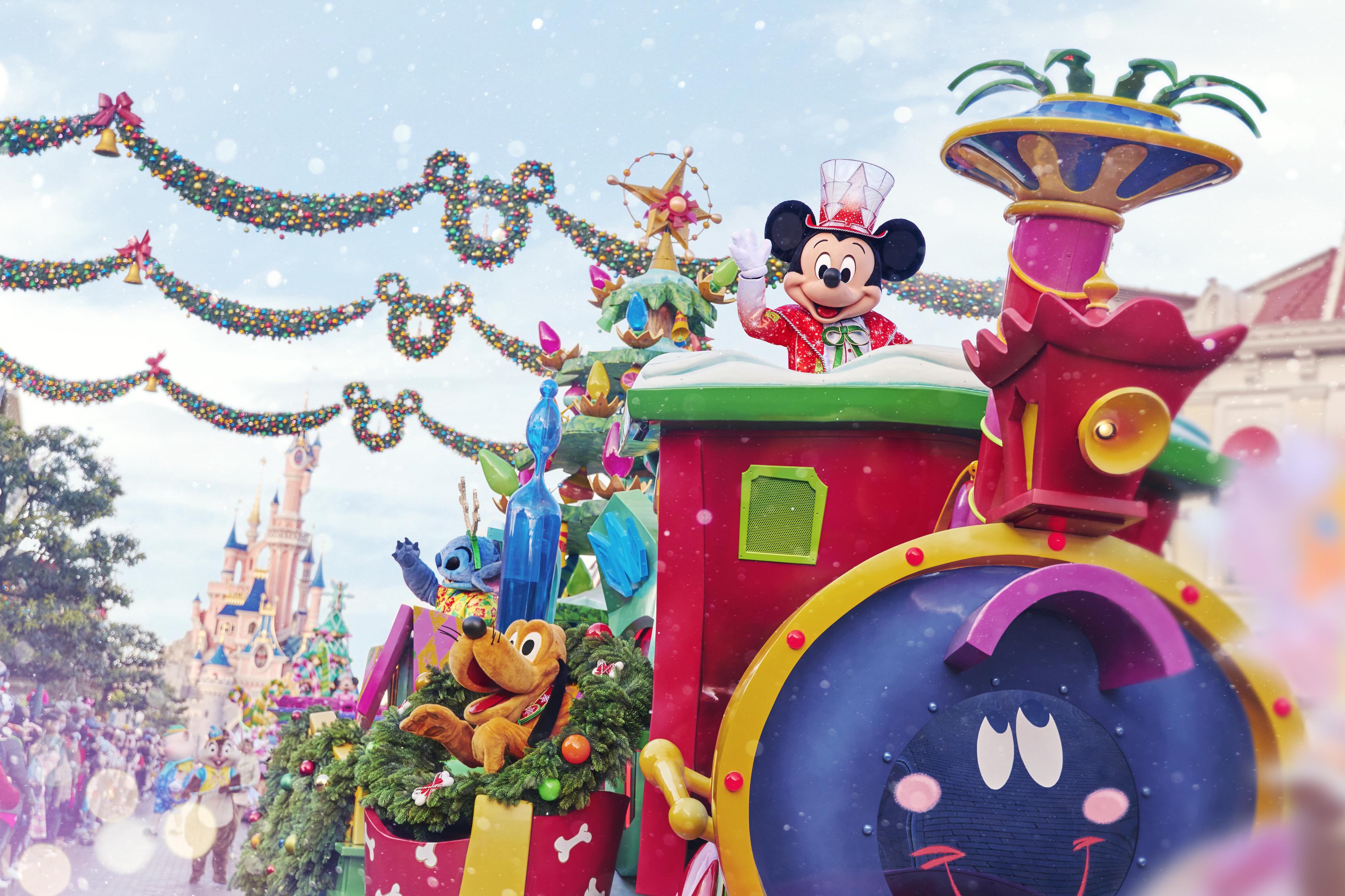 Disneyland Paris vive già l’atmosfera delle Feste in attesa delle novità previste per il 2024
