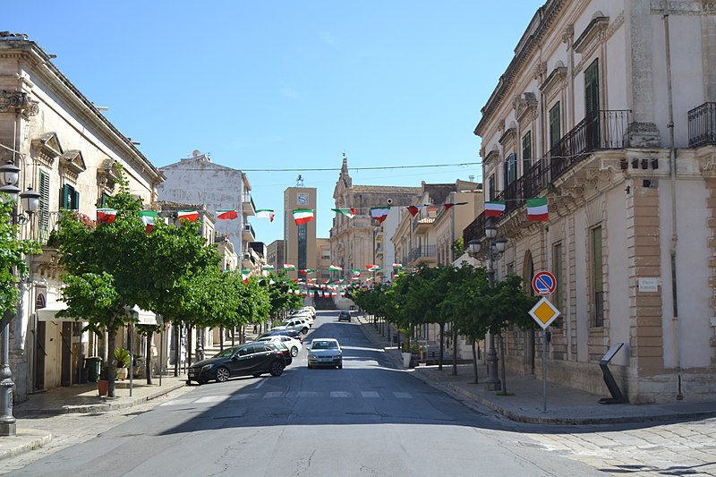 Rifiuti, a Ispica stretta contro gli “zozzoni”