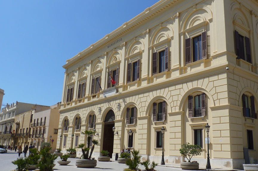 Il Comune di Trapani al lavoro per mettere i conti in ordine