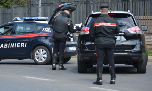 Bloccati baby pusher a Enna, arrestati due studenti