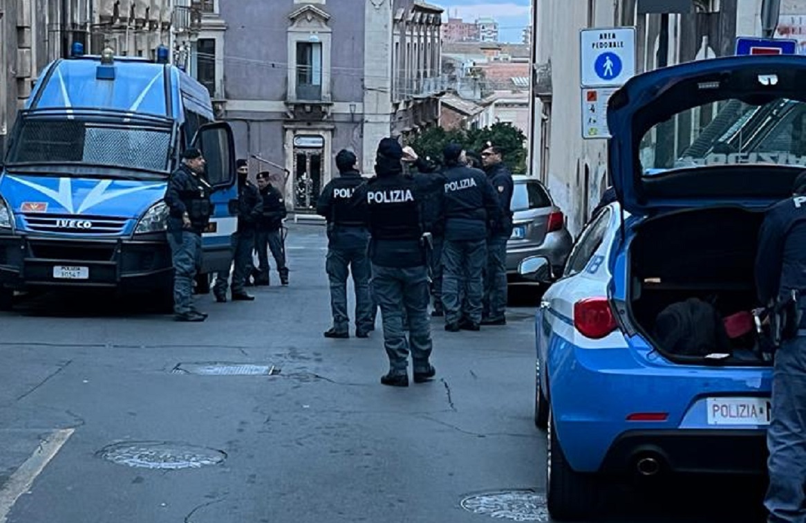 Sede del Centro Sociale Liotru sotto sequestro, scatta lo sgombero: ecco cosa è successo