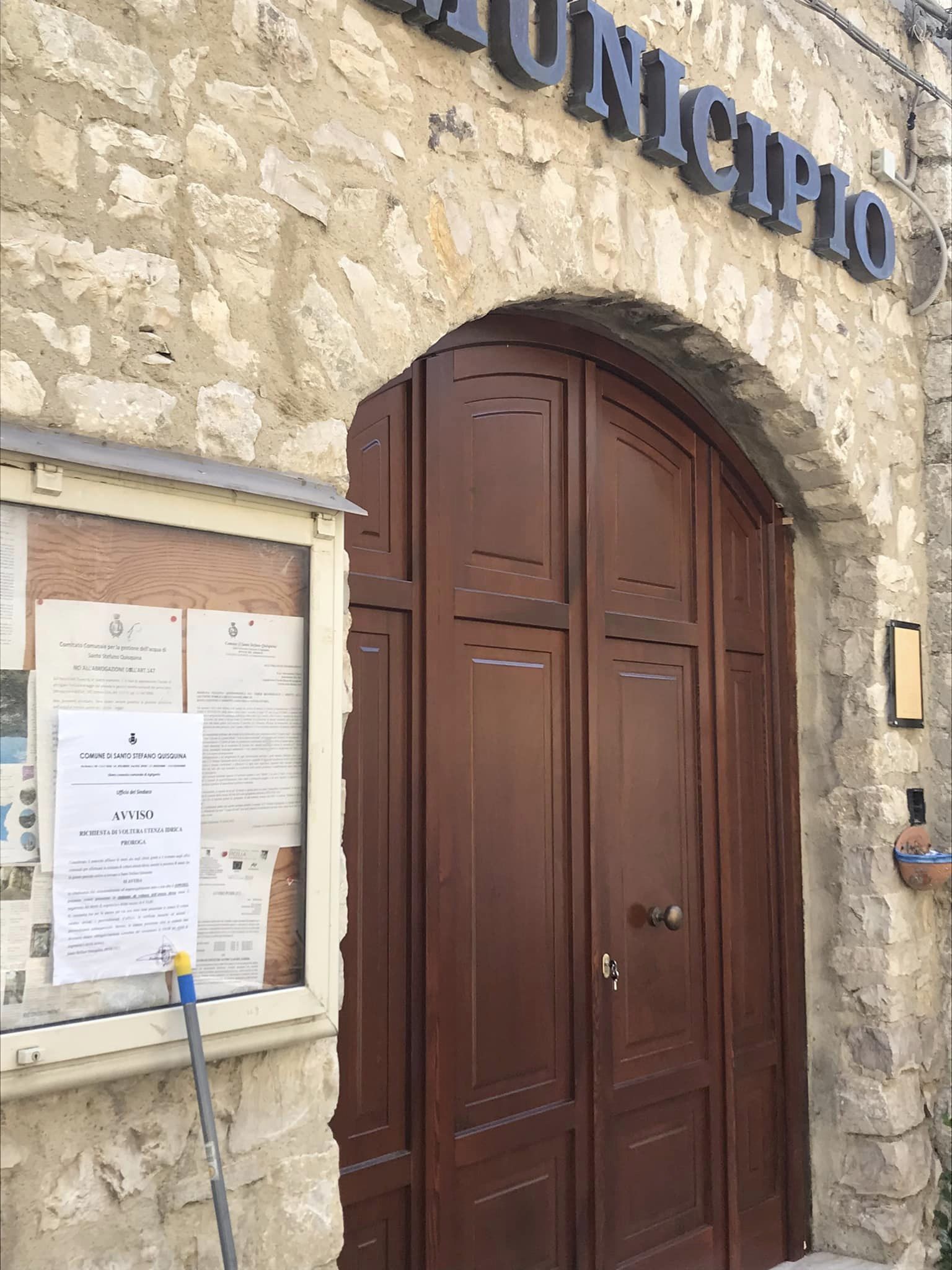 Ladri in azione al Comune di Santo Stefano Quisquina: rubati soldi da macchinette snack