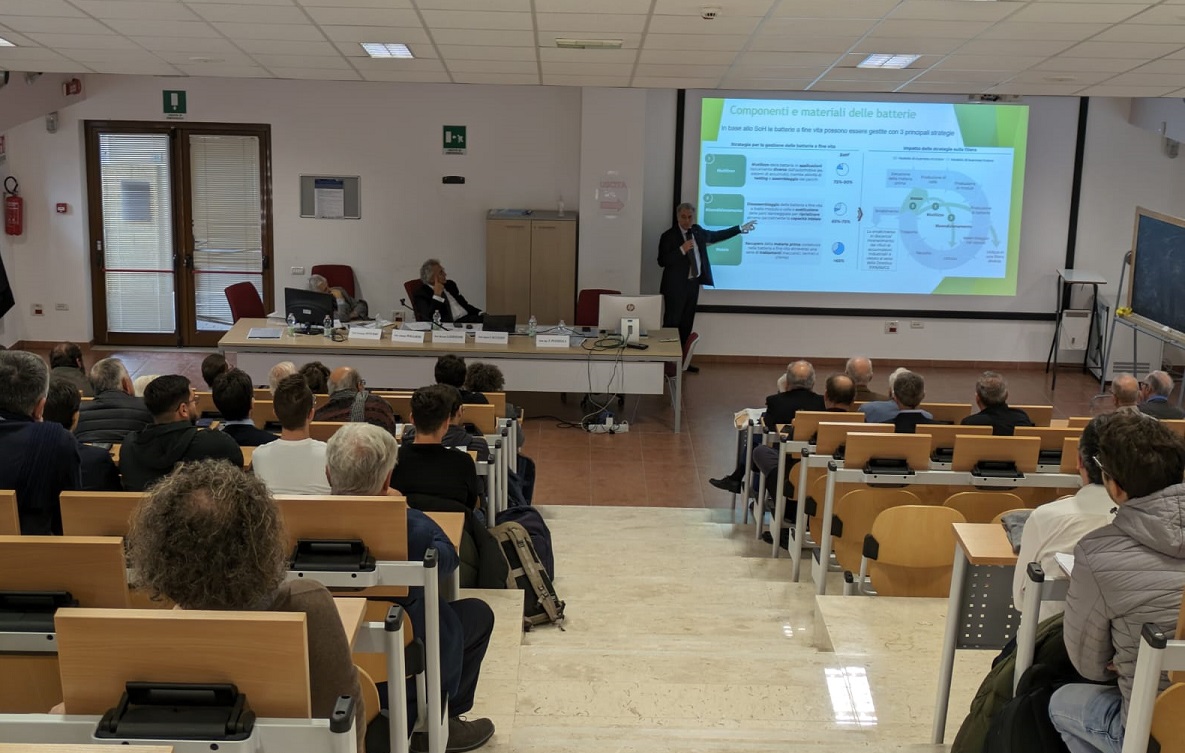 “O si fa l’idrogeno verde o si muore”, il futuro delle rinnovabili e il Pnrr: i progetti per la Sicilia