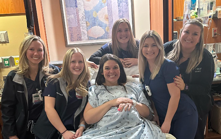 Donna con doppio utero partorisce 2 gemelle in giorni diversi