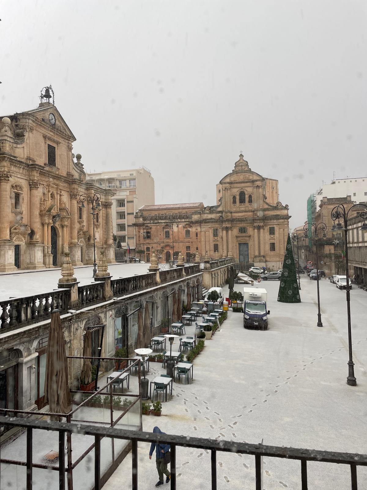 Grandinata a Ragusa, 15 dicembre 2023 - QdS, Chiara Borzì (1)