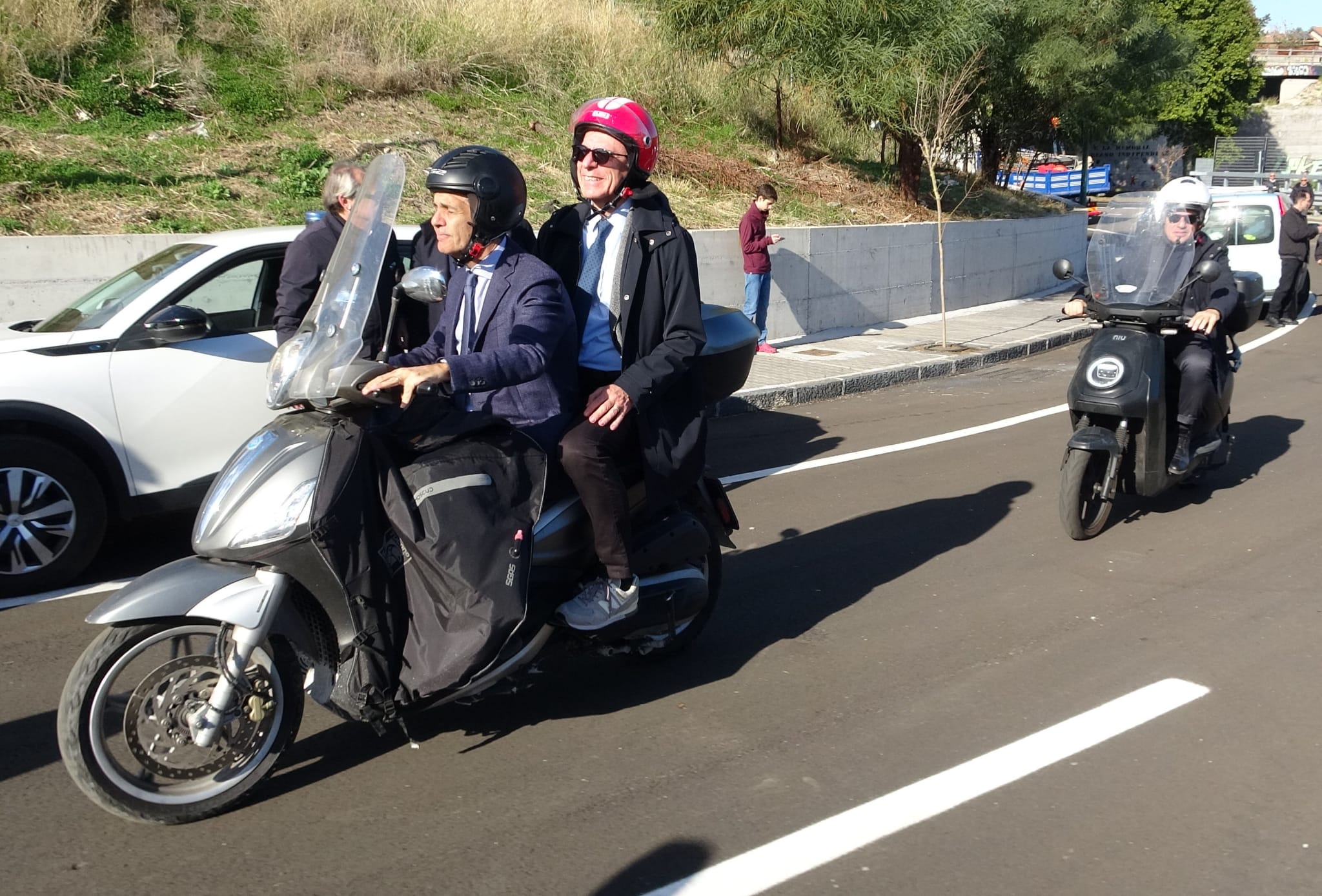 Ognina, aperta al traffico la parallela al lungomare: “Solo primo passo della rinascita” Ognina, aperta al traffico la parallela al lungomare: “Solo primo passo della rinascita”