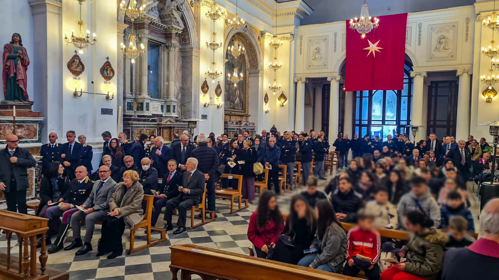 Catania, Precetto natalizio Polizia di Stato nella chiesa dei santi Cosma e Damiano