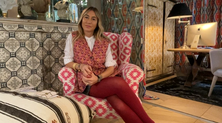 Dagli hotel alla carriera da interior designer: con Veronica Zimbaro la Sicilia nel cuore di Milano