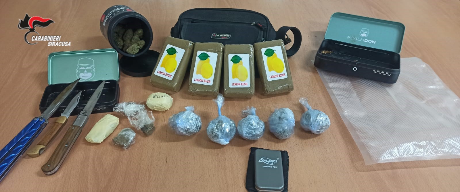 Trovato con mezzo chilo di droga, arrestato 28enne nel Siracusano