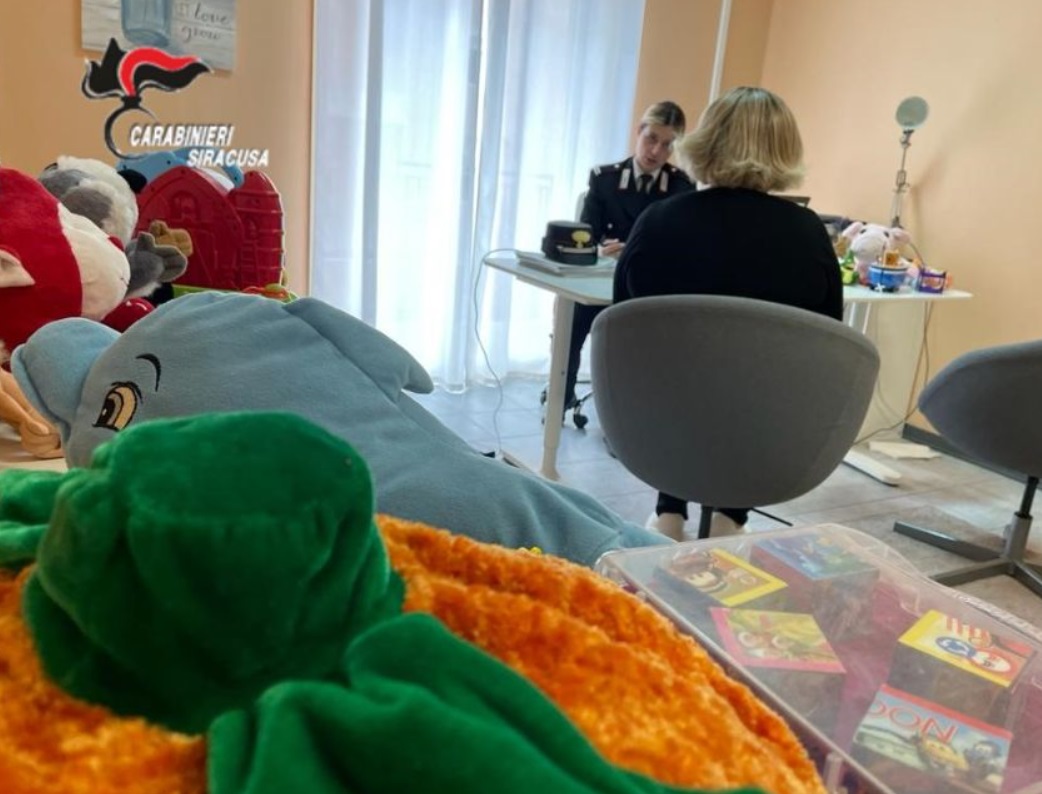 Violenze a moglie figlie, c’è la denuncia ai carabinieri: arrestato 48enne a Siracusa Violenze a moglie figlie, c’è la denuncia ai carabinieri: arrestato 48enne a Siracusa