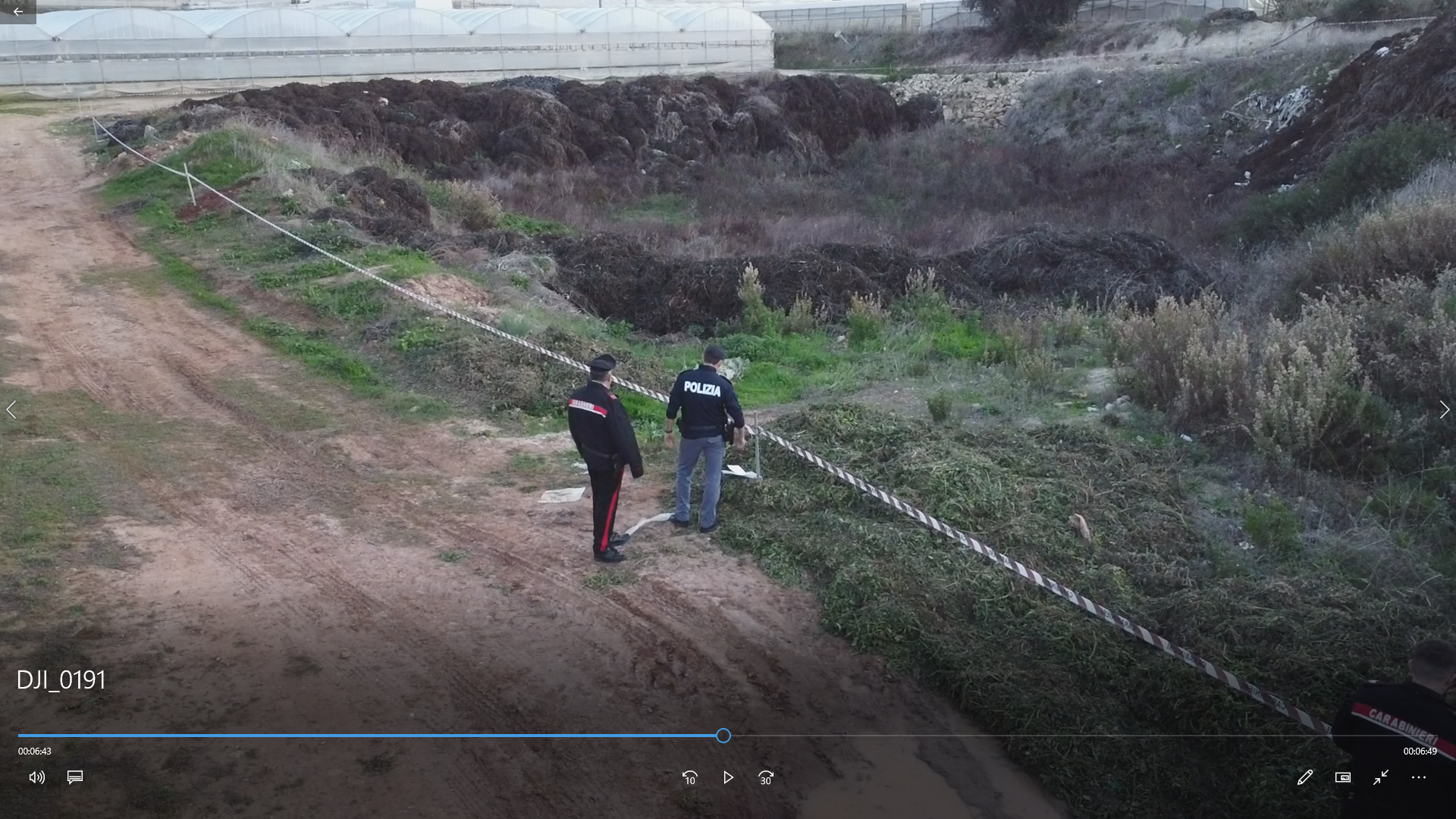 Ragusa, sequestrata area adibita a discarica abusiva rifiuti inquinanti Ragusa, sequestrata area adibita a discarica abusiva rifiuti inquinanti