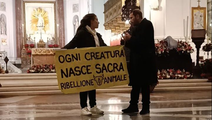 Ribellione Animale, un messaggio d’amore alla Cattedrale di Palermo