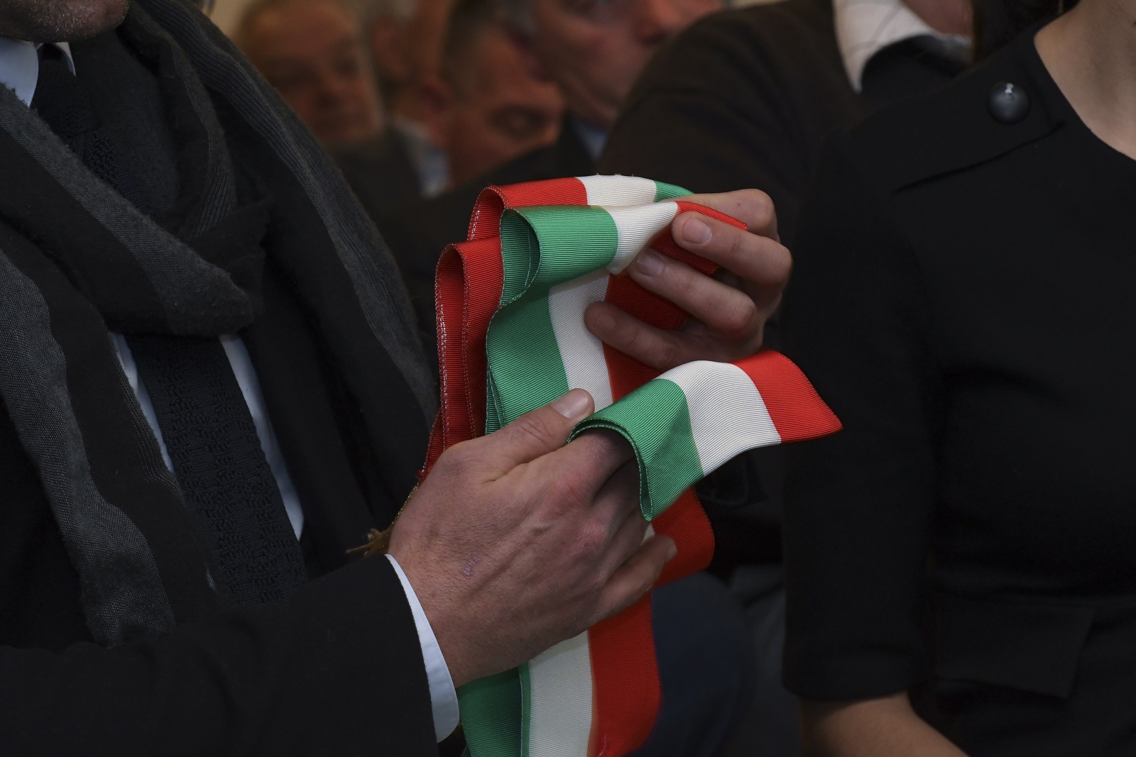 I sindaci senza futuro: quasi nessun giovane e parità di genere ancora distante anni luce