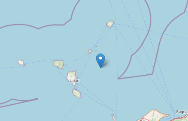 Trema la terra al largo delle isole Eolie, terremoto di magnitudo 2.5 Trema la terra al largo delle isole Eolie, terremoto di magnitudo 2.5