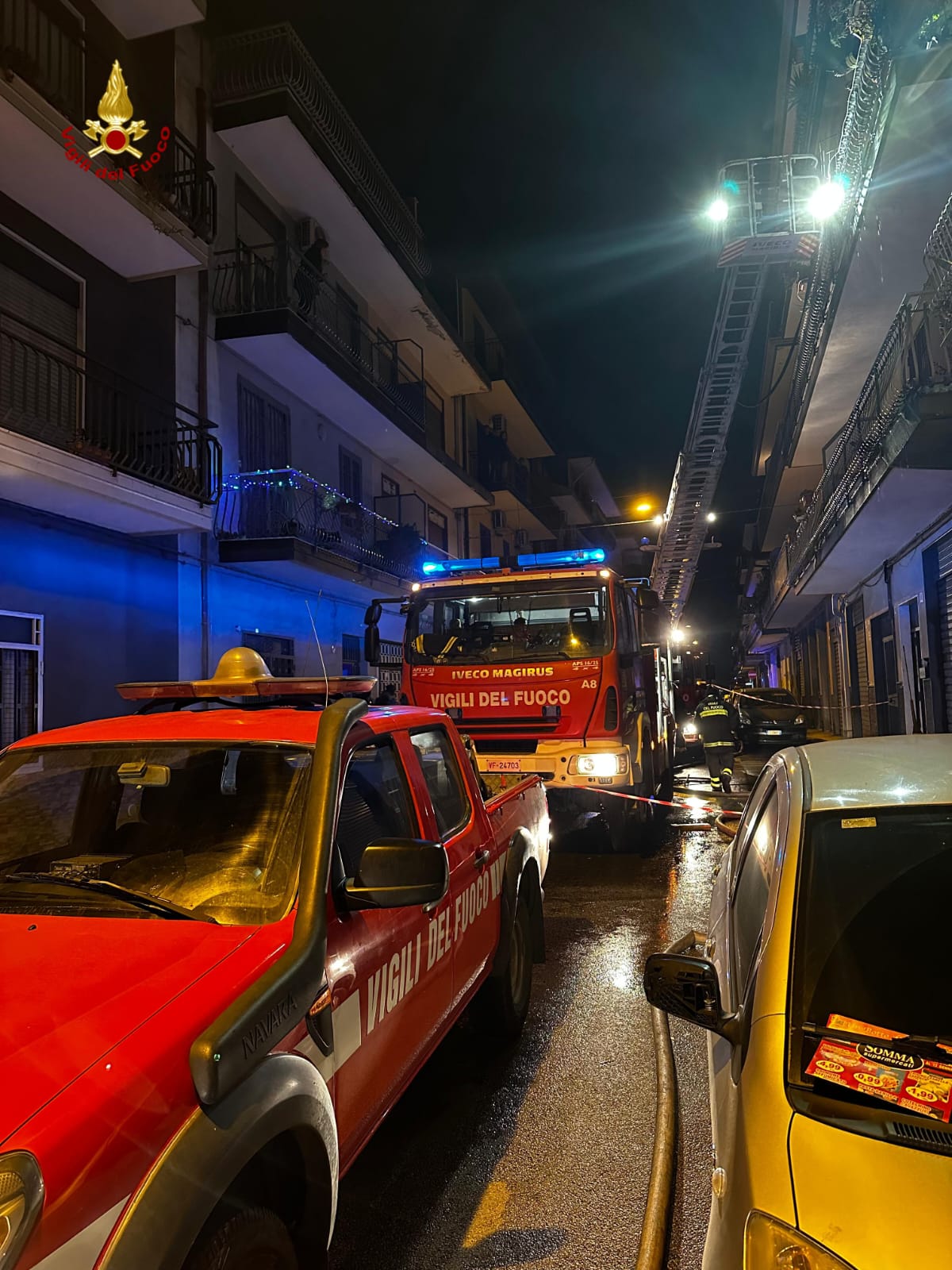 Paura a Misterbianco, incendio in appartamento