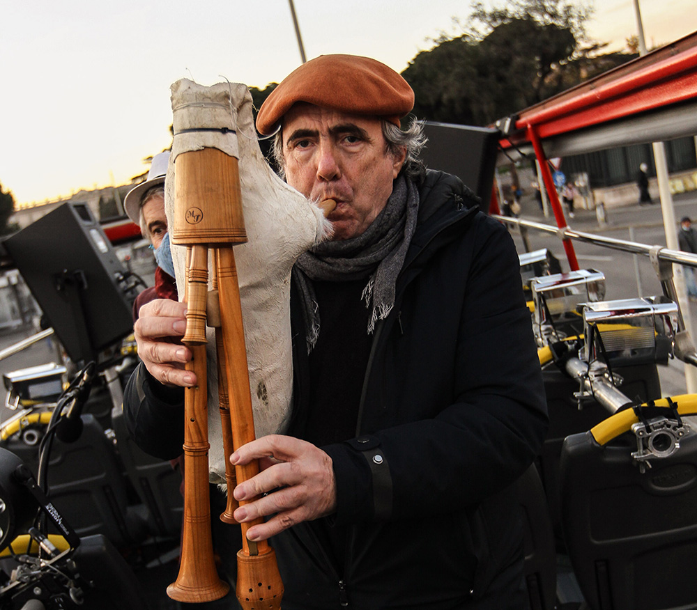 In Sicilia riecheggia ancora il suono della zampogna