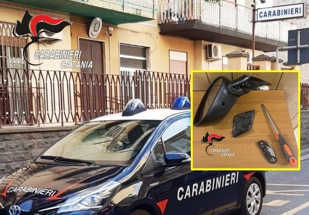 Smonta pezzi da una Smart per poi rivenderli: preso ricambista “fai da te” nel Catanese
