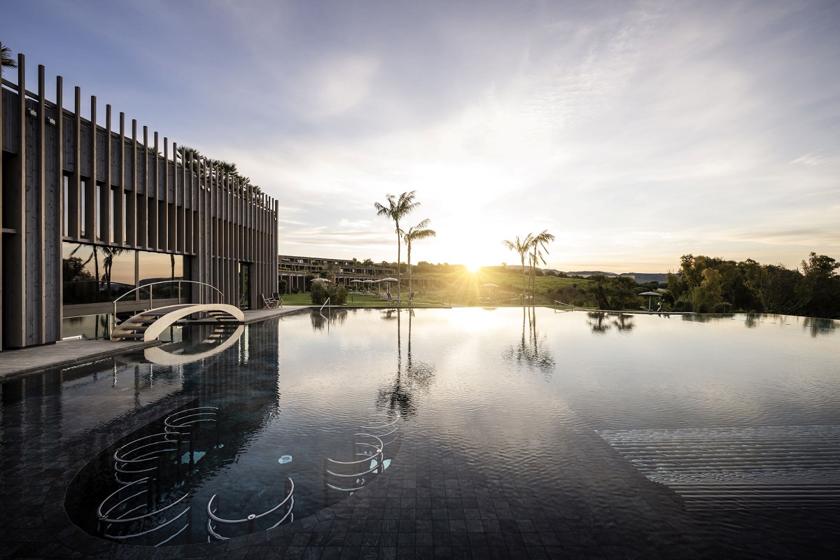 Eleganza, relax e natura incontaminata: riapre l’ADLER Spa Resort in Sicilia