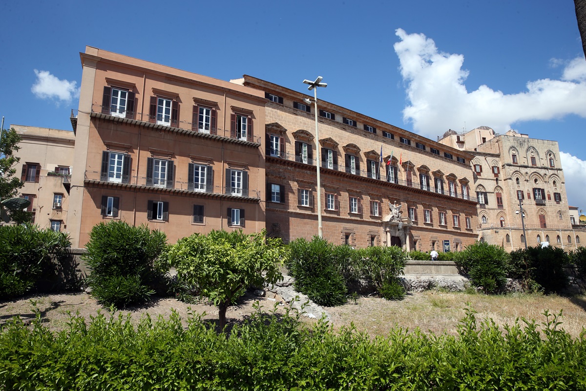 Ddl Province, consegnato il testo all’Ars. Abbate e Pace: “Adesso il voto finale del Parlamento”