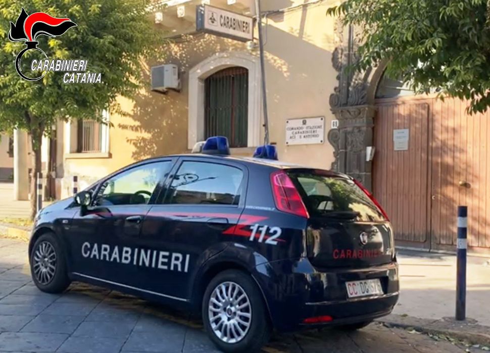 “Ladra camaleonte” rubava in un supermercato nel Catanese: arrestata