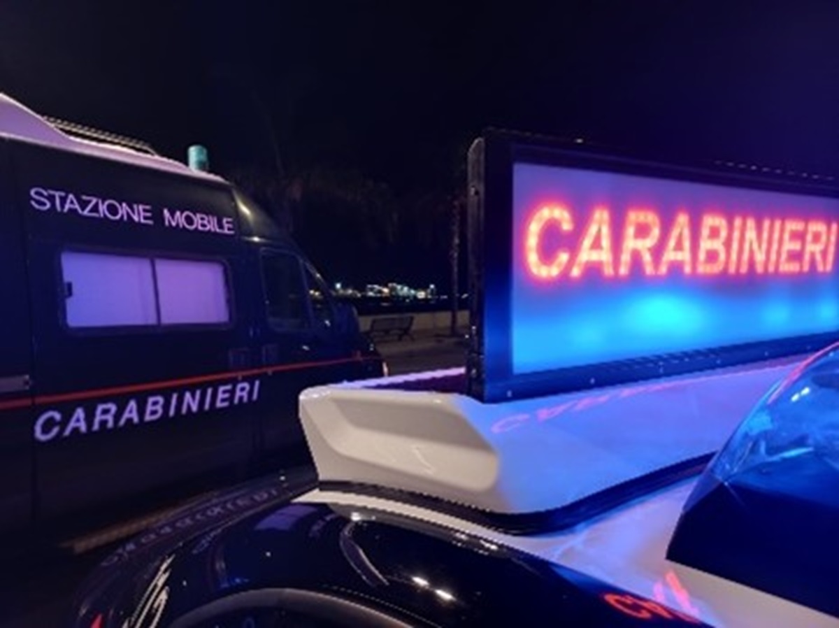 Milazzo, intensificati controlli dei carabinieri: 15 i segnalati