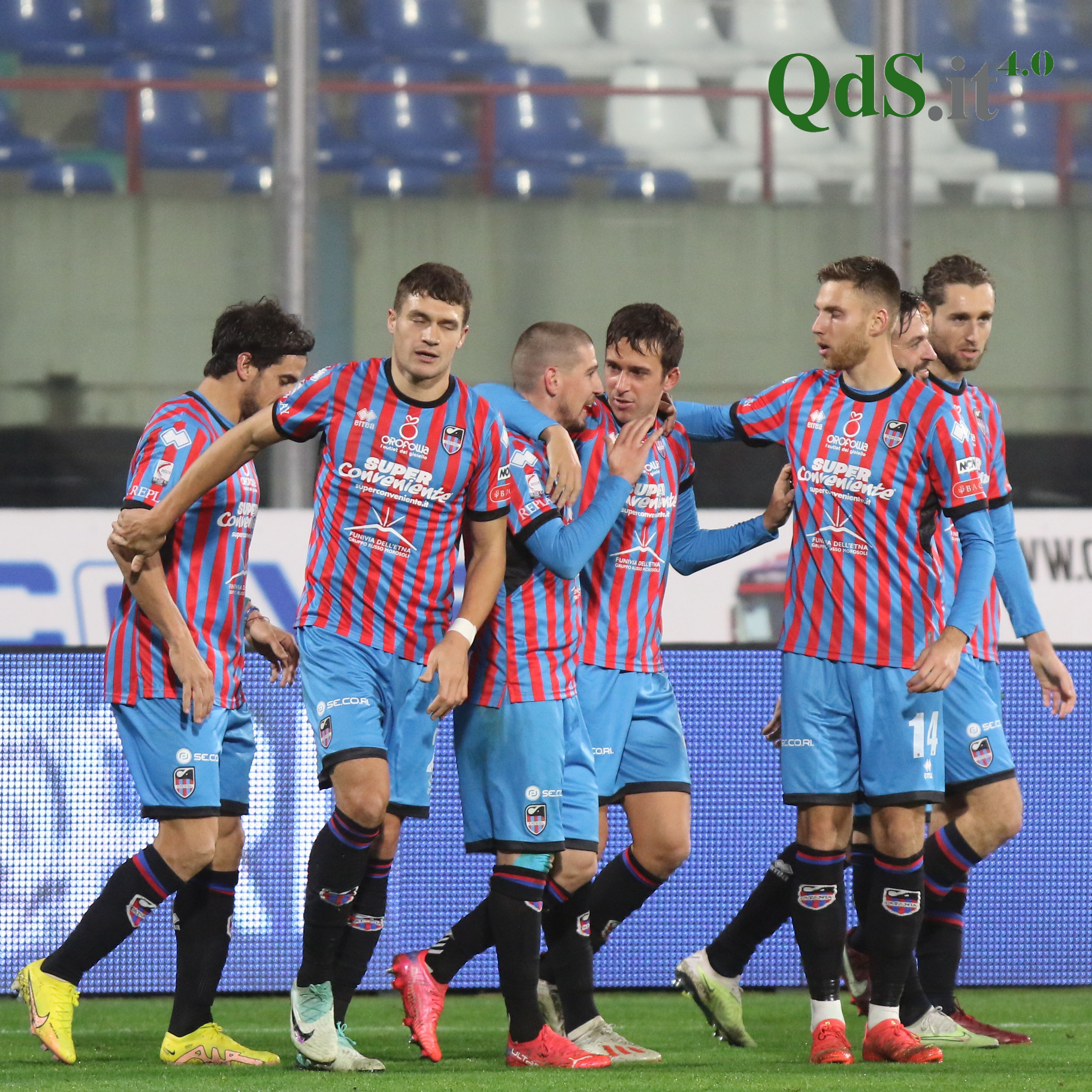 Il Catania vince facile col Brindisi: la fotogallery del “poker” al “Massimino”