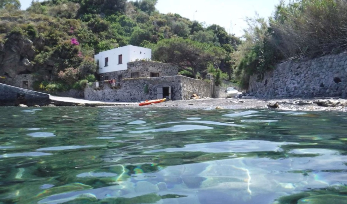 Lipari, strada per Porticello chiusa: inagibile causa pioggia