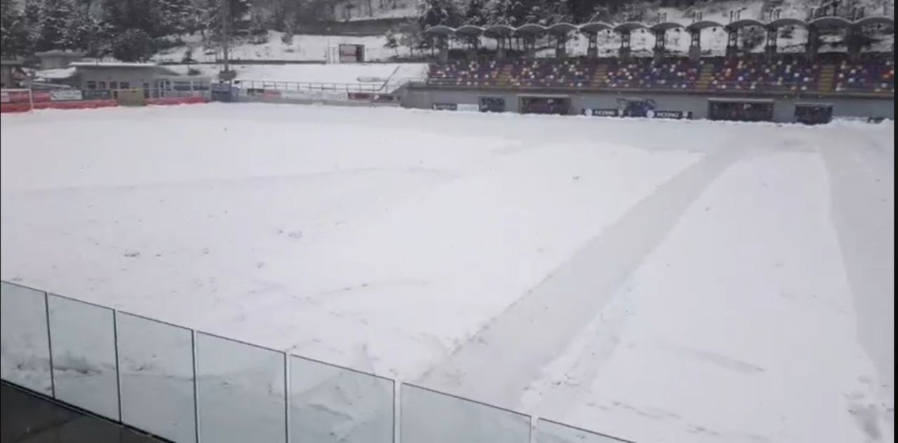 La neve ferma il Catania: la gara con il Picerno rinviata La neve ferma il Catania: la gara con il Picerno rinviata
