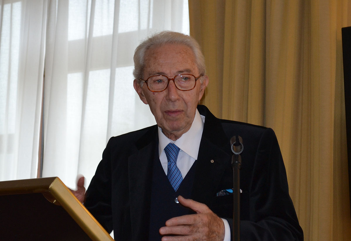 L’ironia, la forza, l’intelligenza e la perspicacia di Pino Grimaldi