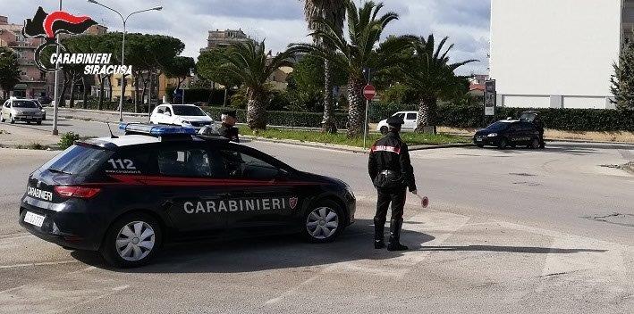 Droga e tentata estorsione: arresti dei carabinieri tra Siracusa e provincia