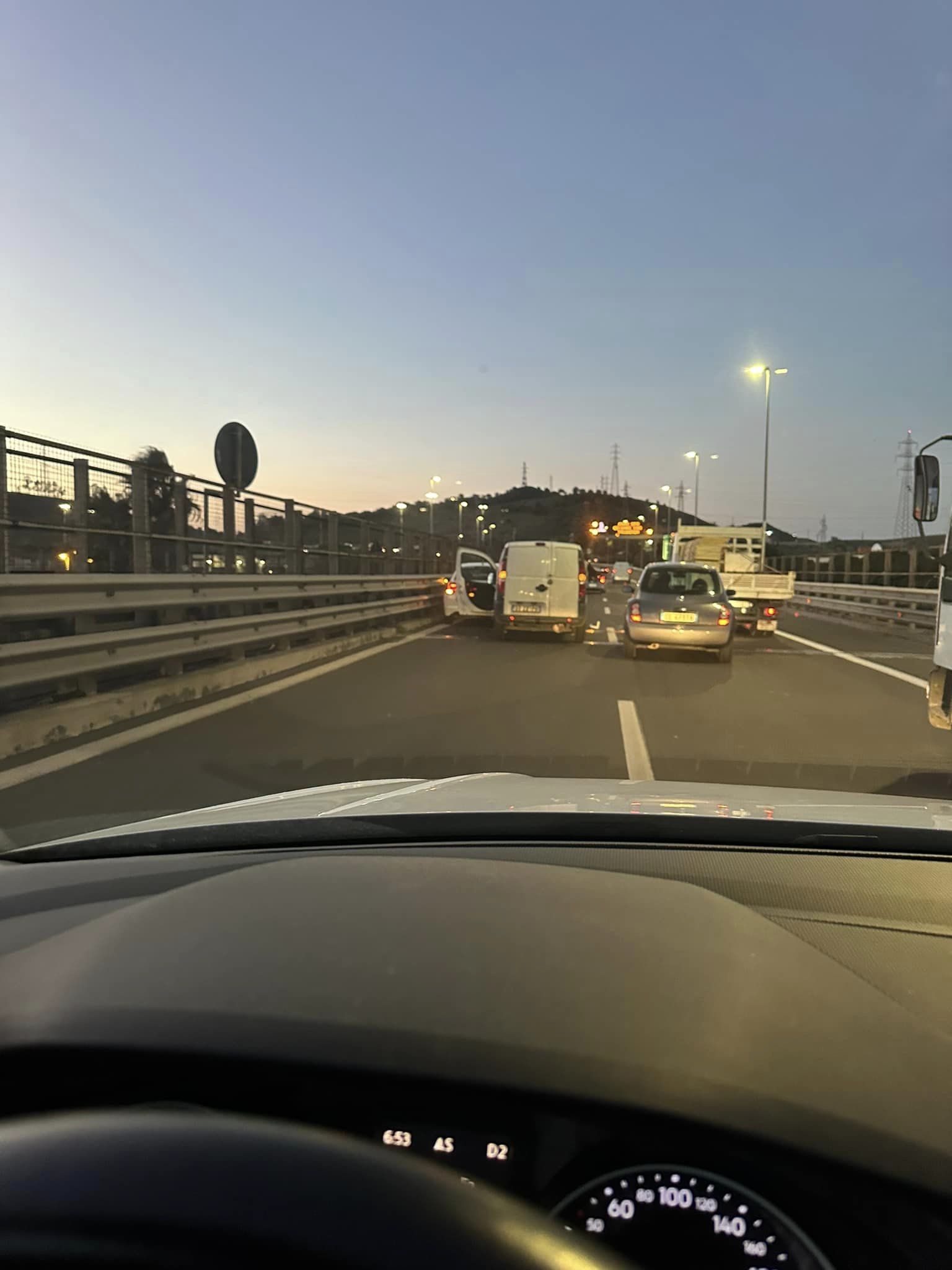 Catania, doppio tamponamento in Tangenziale direzione Siracusa: traffico in tilt