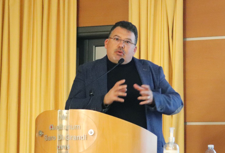 Il nuovo virus che minaccia il pomodoro. Davino: “Può causare danni importanti”