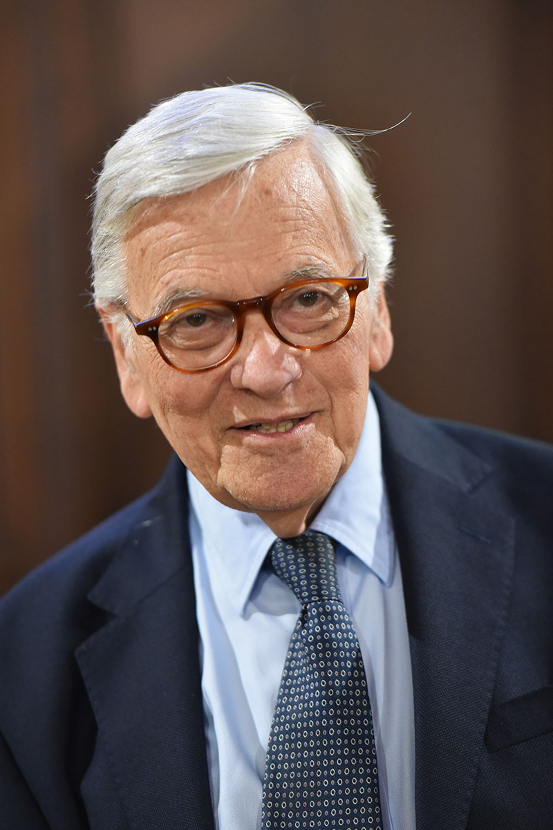 Adriano Giannola: “La Sicilia paga oltremodo la carenza di infrastrutture” Adriano Giannola: “La Sicilia paga oltremodo la carenza di infrastrutture”