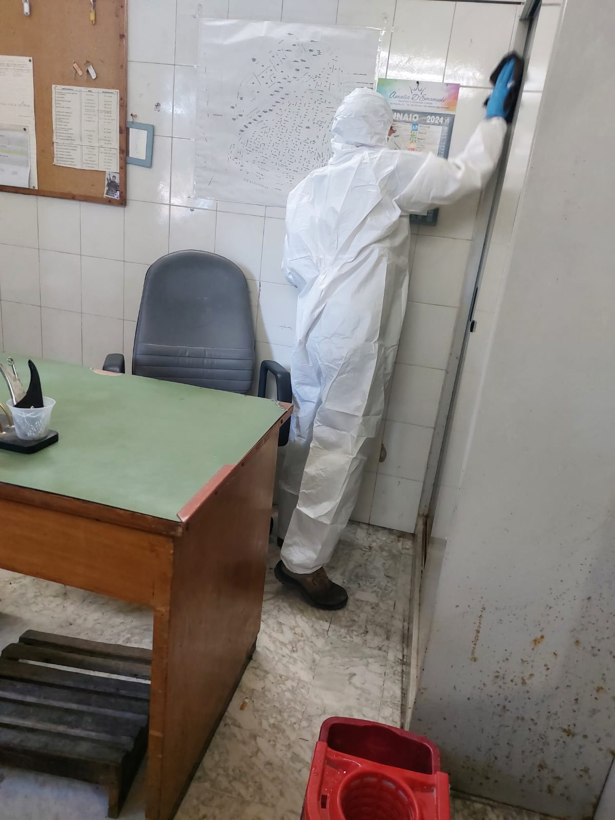 Cimitero di Catania: avviati lavori pulizia straordinaria e sanificazione deposito