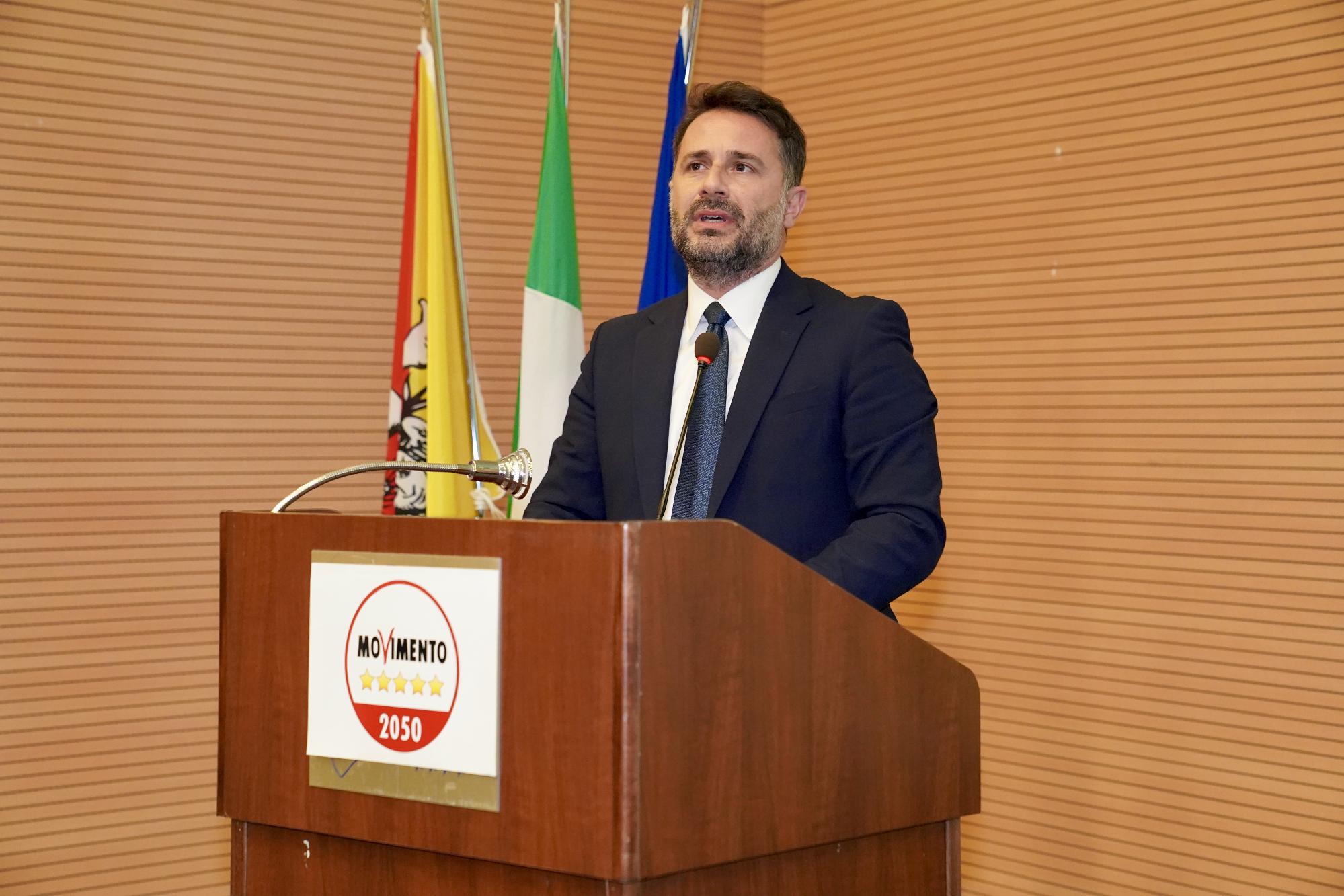 VIDEO | Di Paola: “No accordo coi partiti alle Europee, liste aperte solo a personaggi di spicco della società civile”