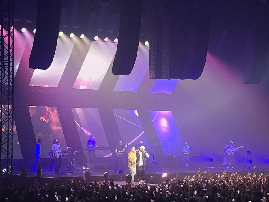 Tappa siciliana per “Lovebars Tour 2024” Coez e Frah Quintale incantano al PalaCatania