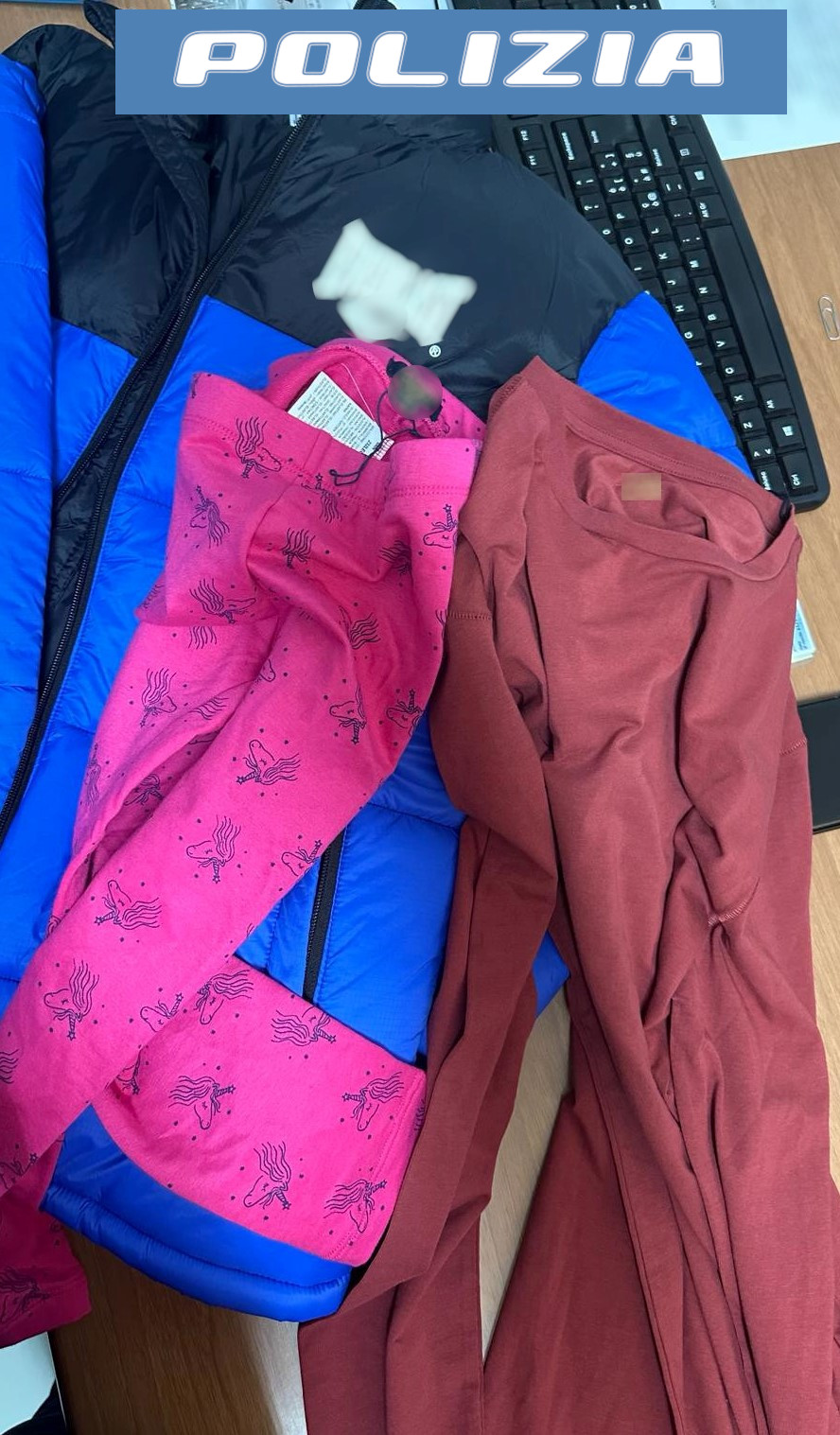 Morsi e pugni alla commessa che la sorprende: taccheggiatrice violenta arrestata a Catania