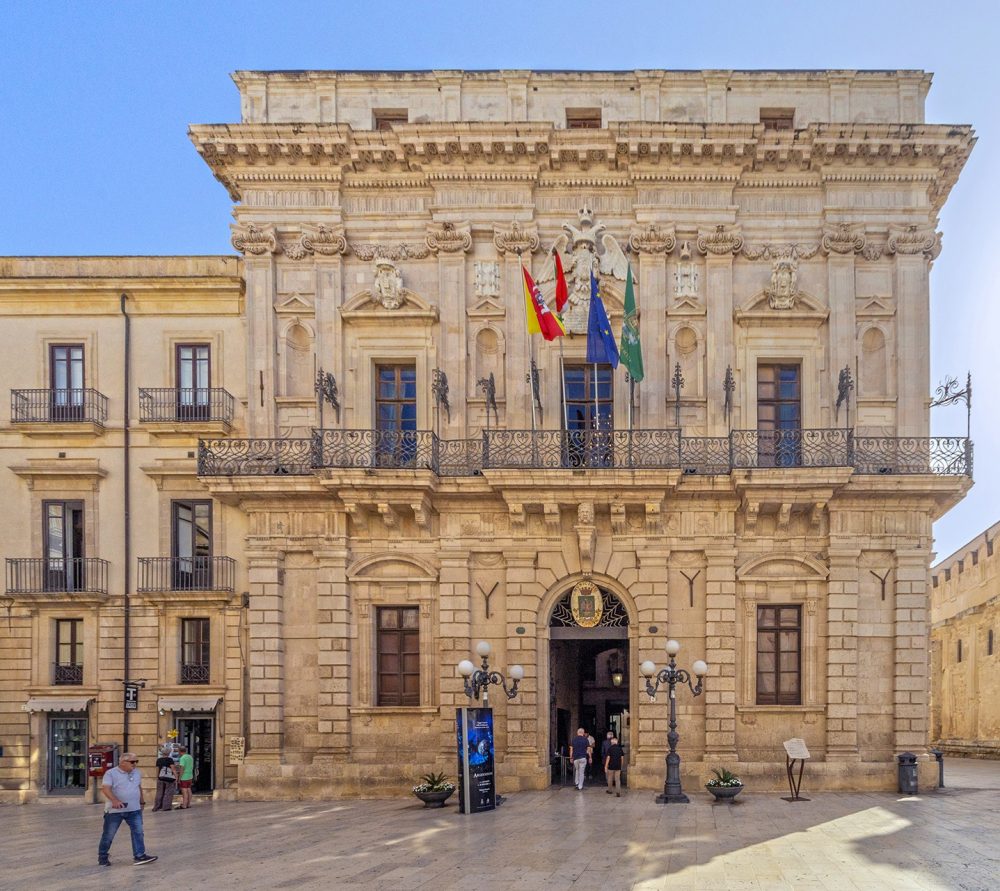 Siracusa, parte l’alienazione di alcuni immobili comunali