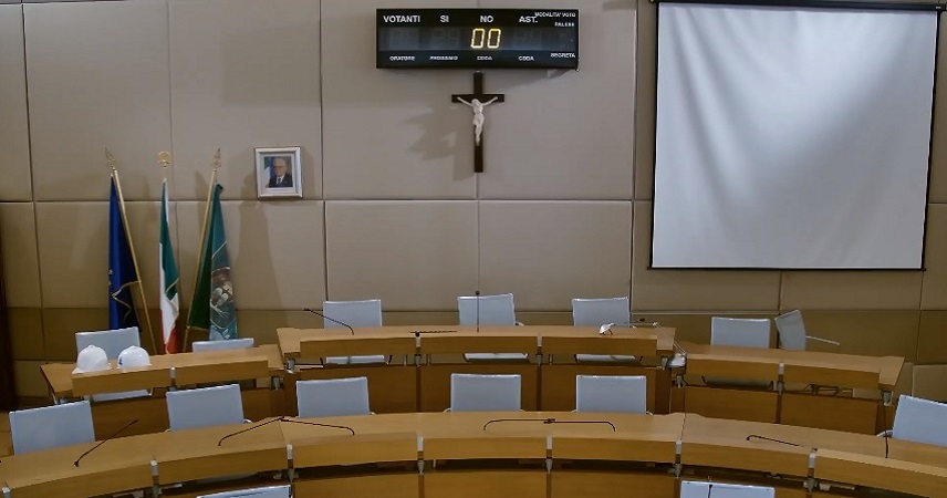 Siracusa, impianti sportivi carenti, dibattito in Consiglio