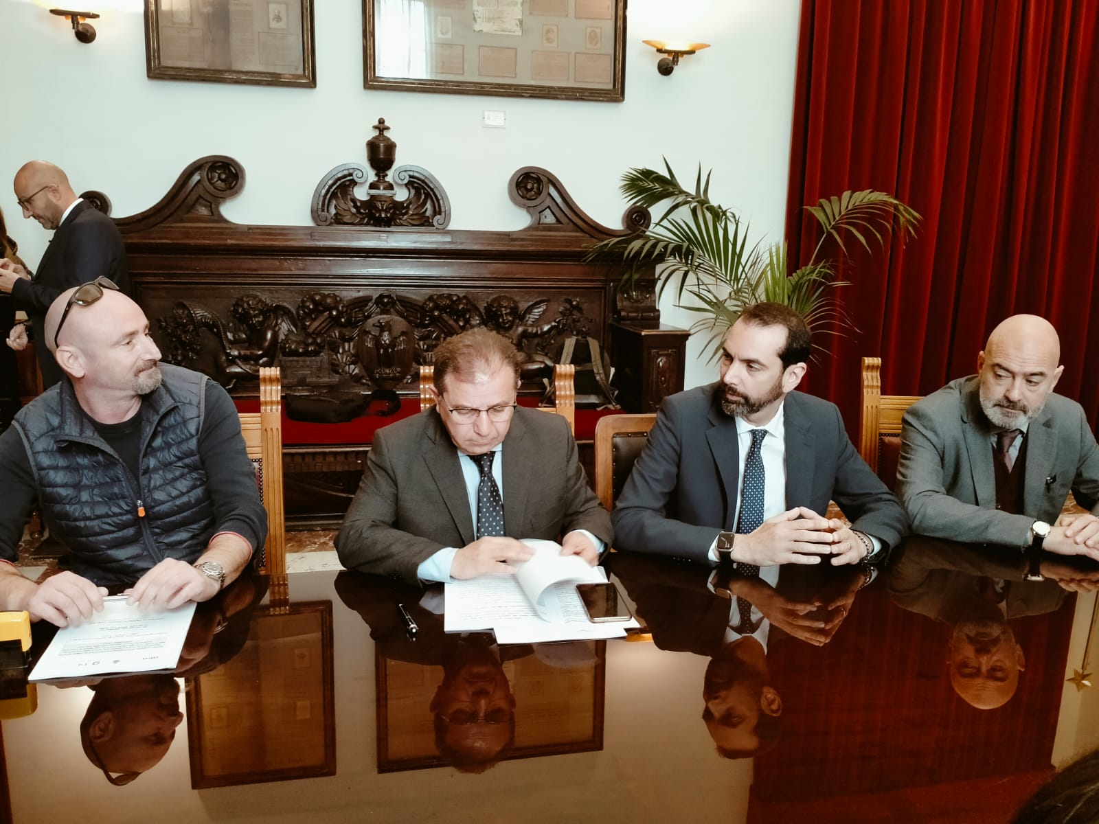 VIDEO | Messina, firmato il contratto per la nuova linea tranviaria