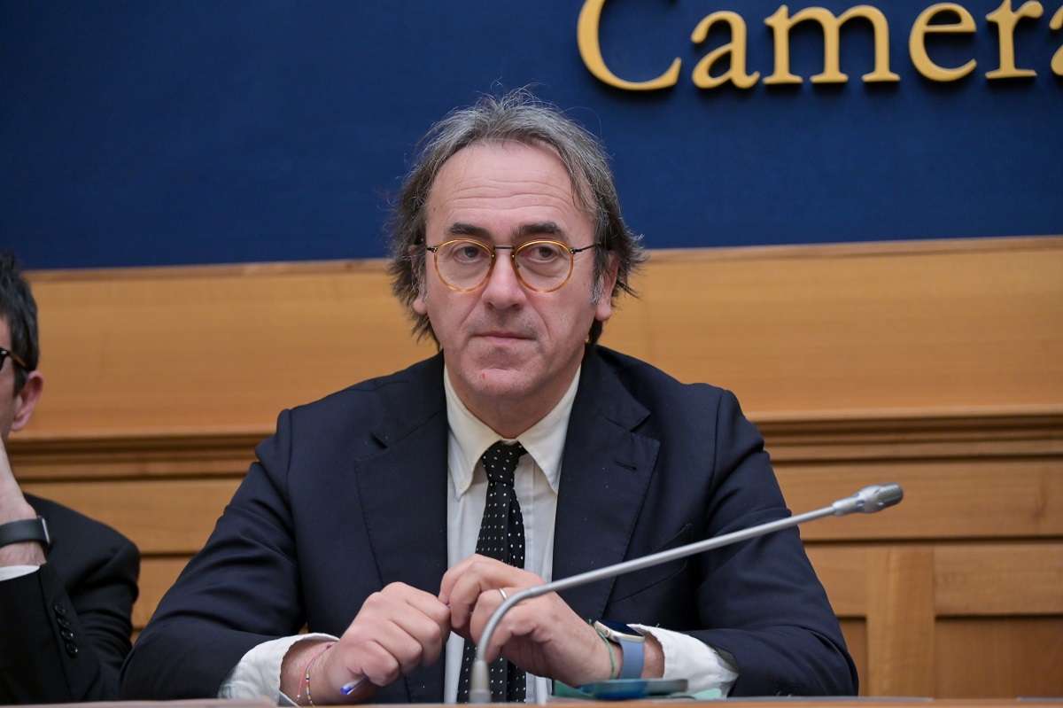 Tensione nel centrosinistra, Bonelli (Avs):  “Sconcertante il ddl del Pd sull’antisemitismo, spero sia ritirato”