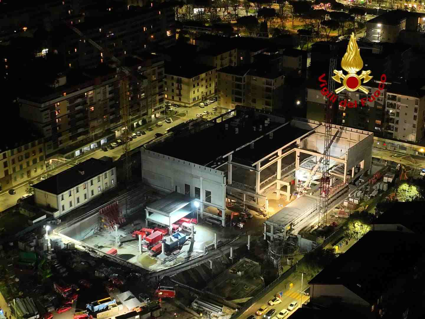 FOTO e VIDEO | Tragedia a Firenze, sale a 5 il bilancio delle vittime dopo il crollo